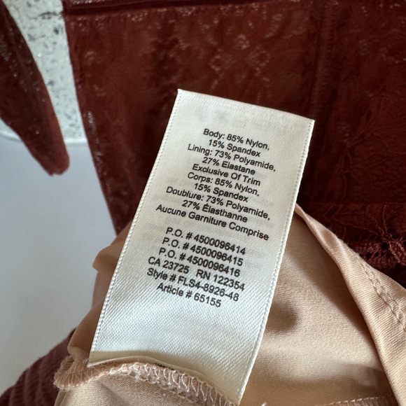 Aritzia Wilfred Janvry Lace Bodycon Dress NWOT - Picture 4 of 7